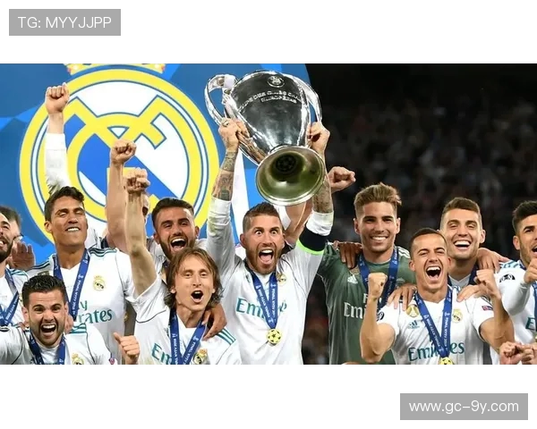 回望欧洲足球巅峰时期各强队竞争力演变及其深层动因解析全景研究